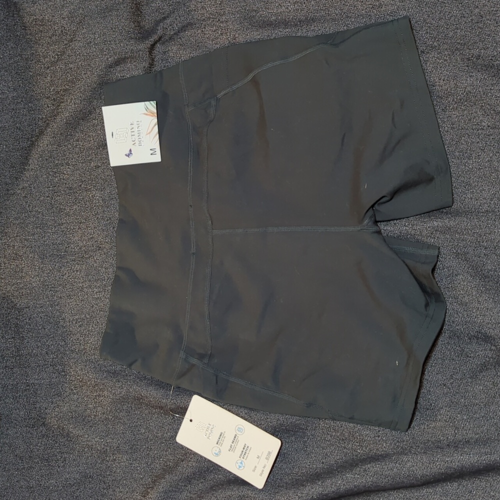 NWT- Active Domino, Sage Green, Workout Booty Shorts, Yoga. MEDIUM